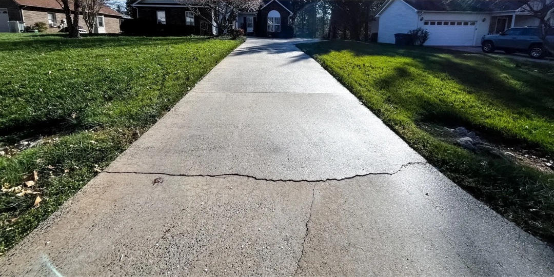 After Driveway cleaning